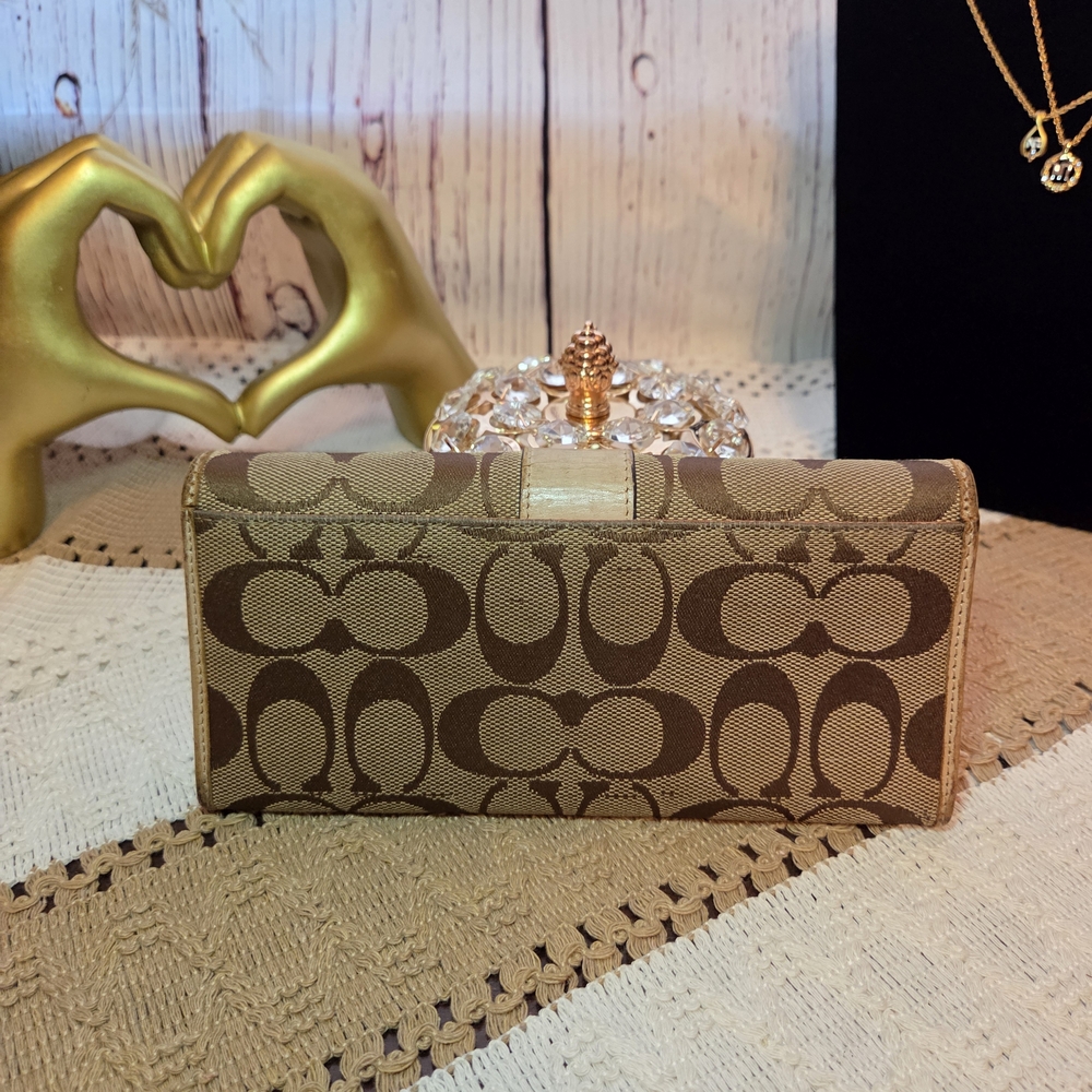 Coach Brown and Cream Canvas And Leather Wallet - Picture 5 of 9